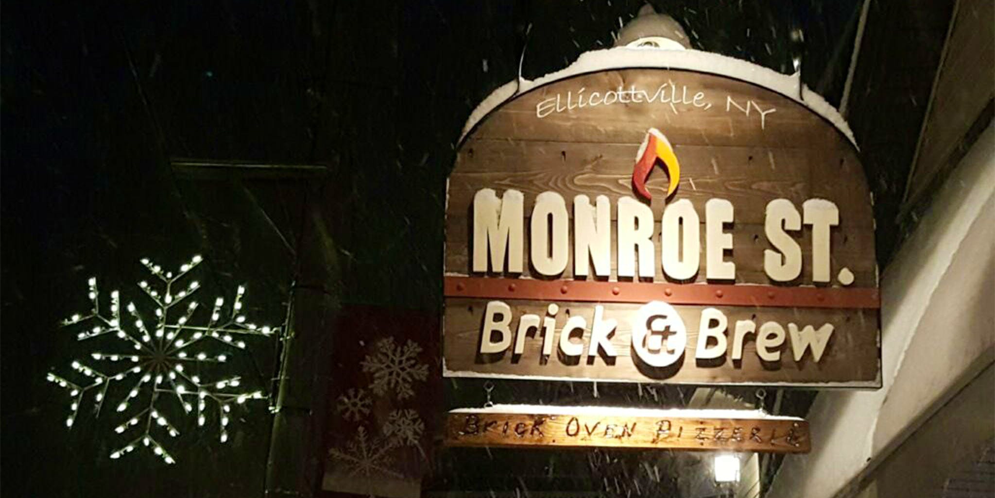 Monroe Street Brick and Brew brick-oven pizza on Monroe Street in Ellicottville, NY